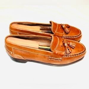 Johnston Murphy shoes known for quality and comfort. In like new conditi…